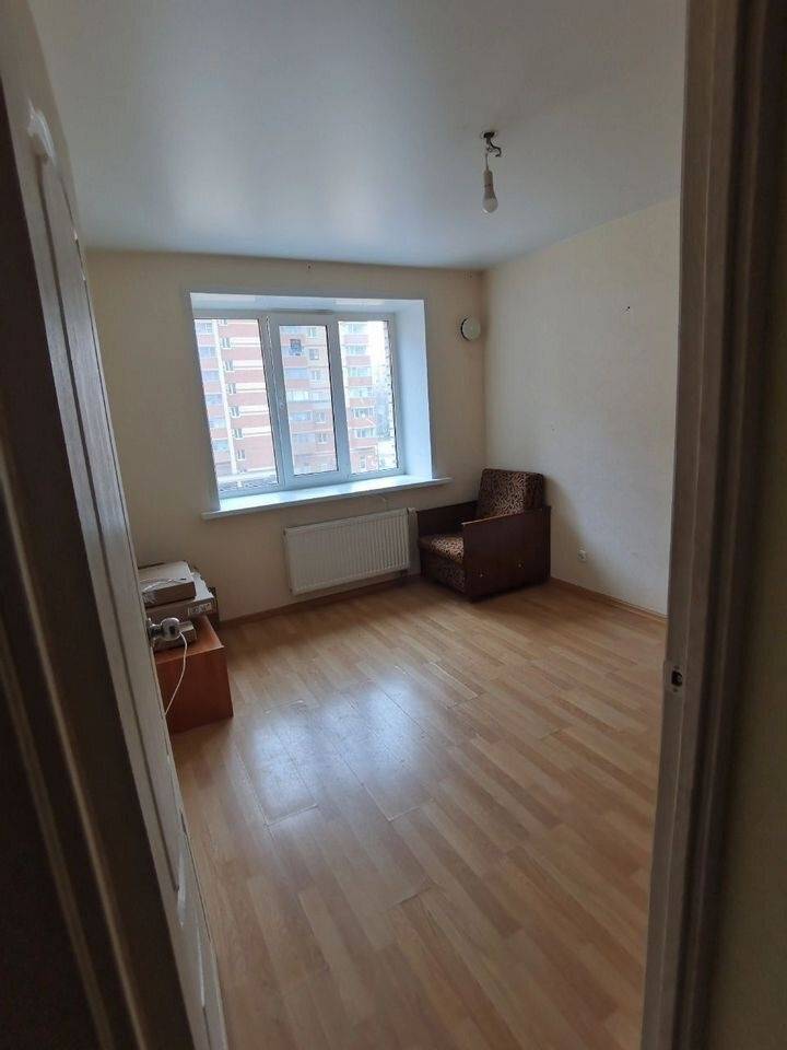 2938219-4