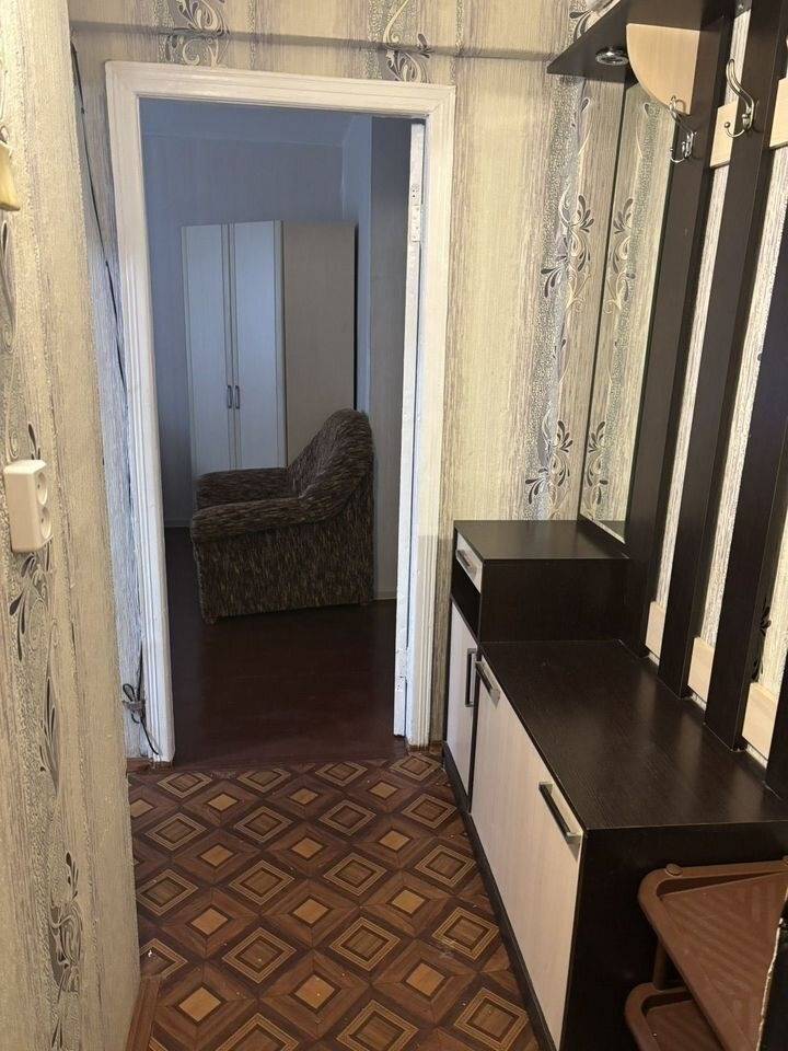 3059582-10