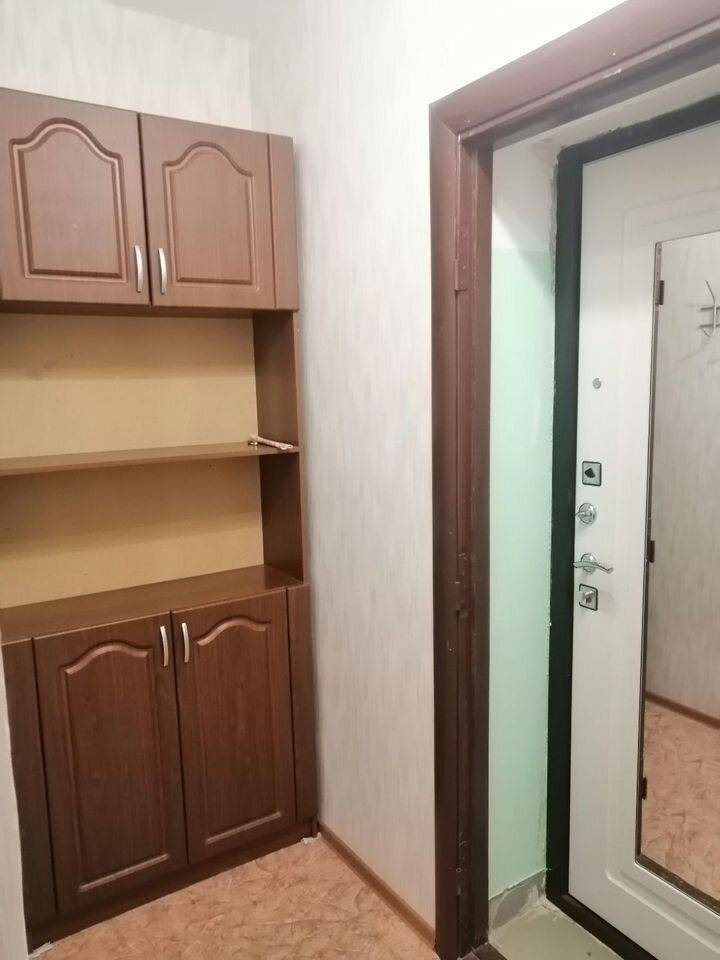 3076958-5
