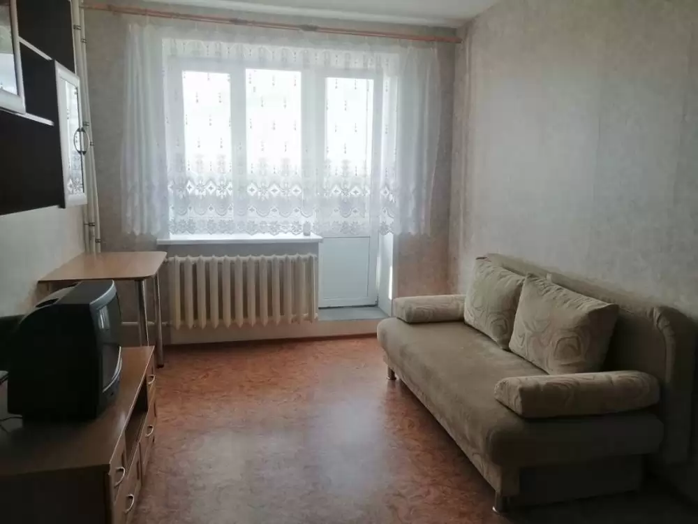 3076958-7