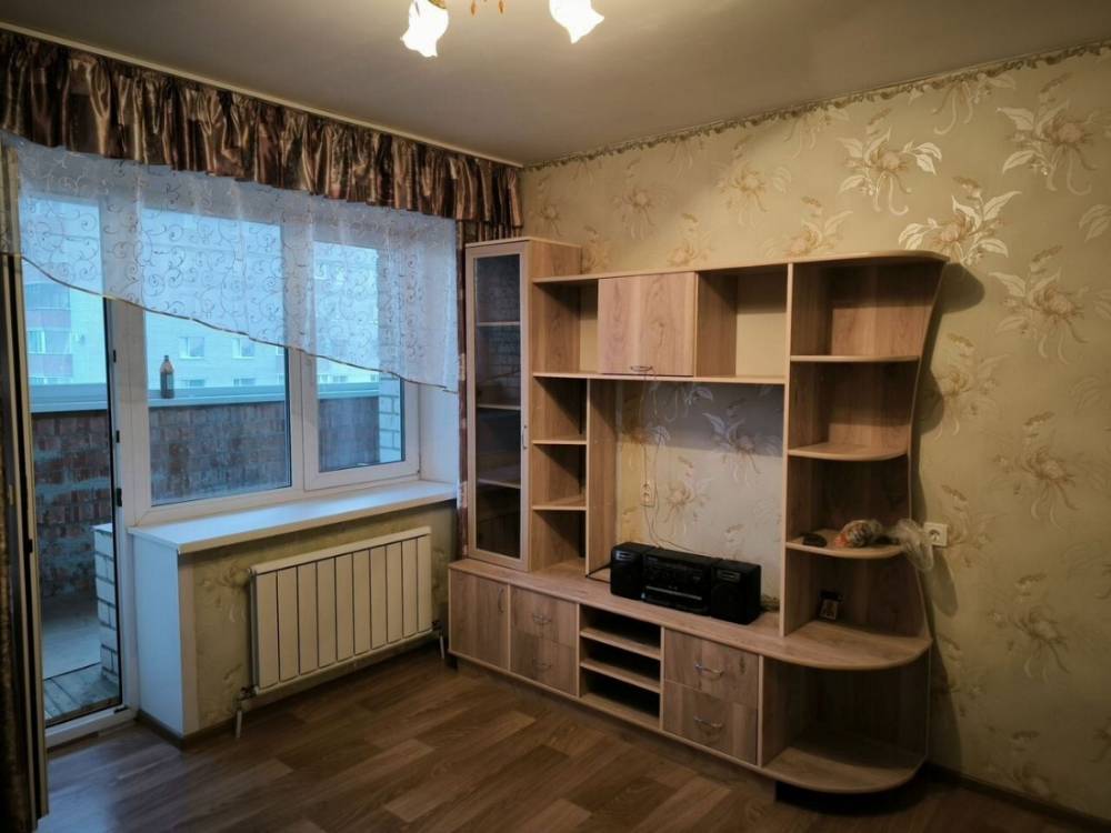 3080737-8