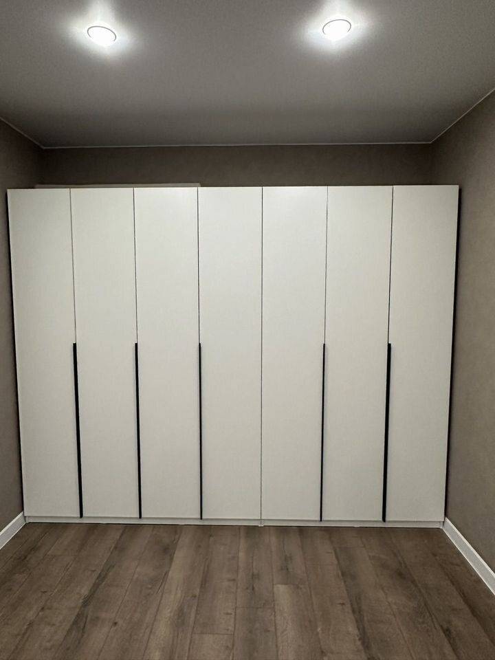 3137548-18