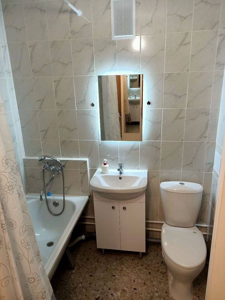 3165253-9