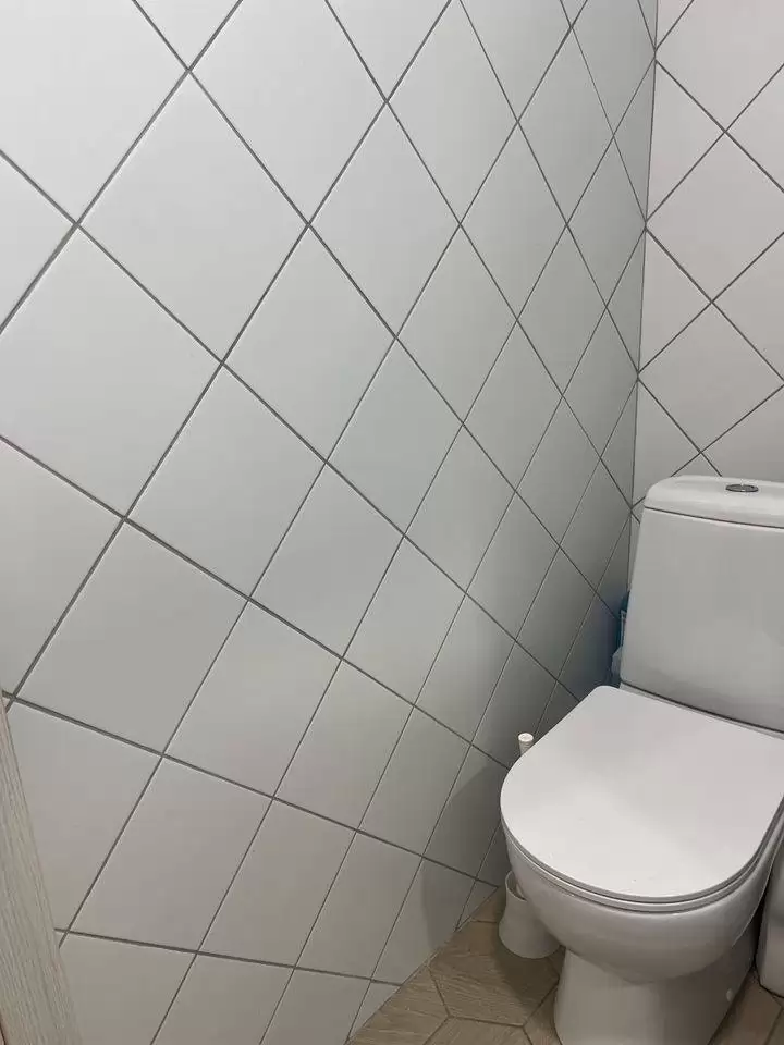 3186520-7