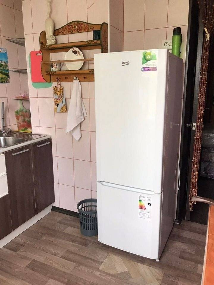 3276361-9