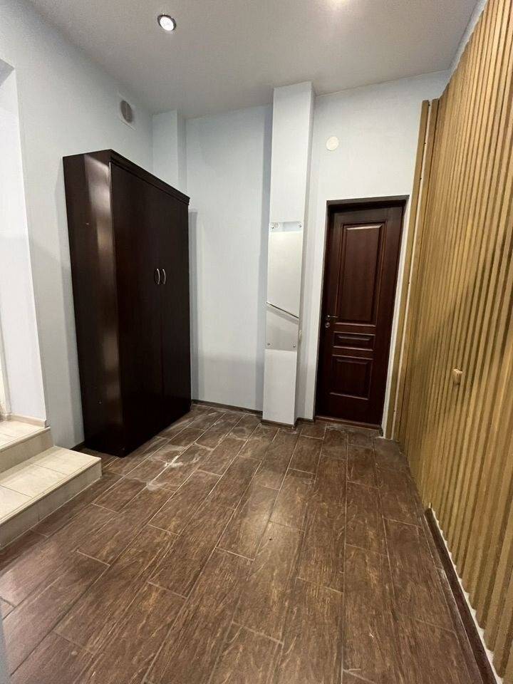 3286376-9