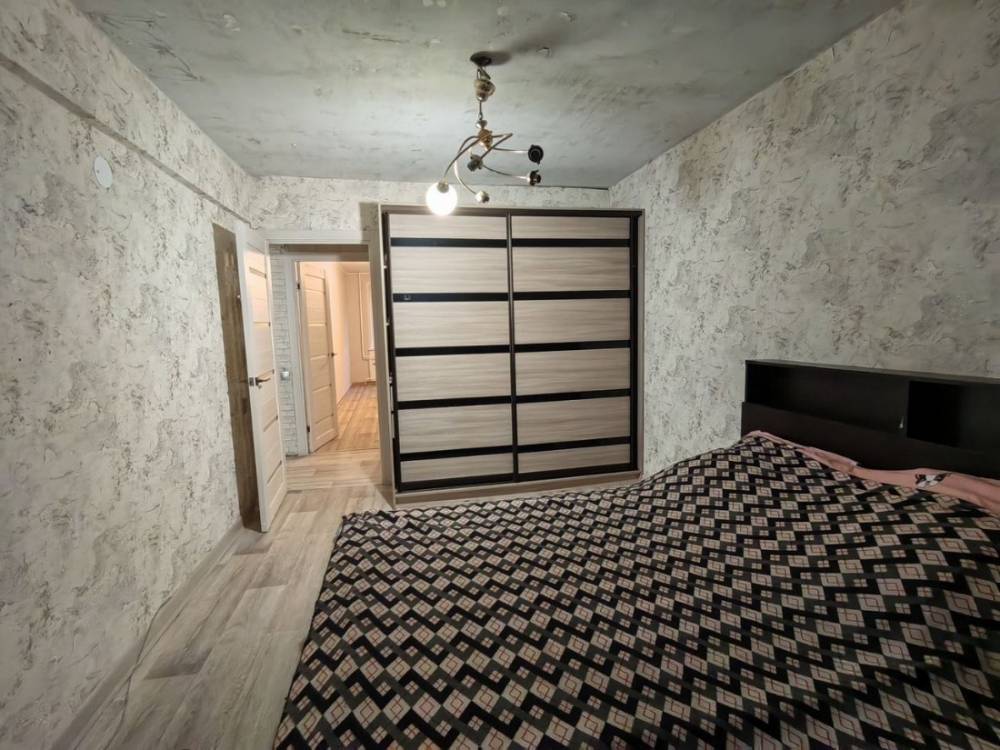 3288474-7