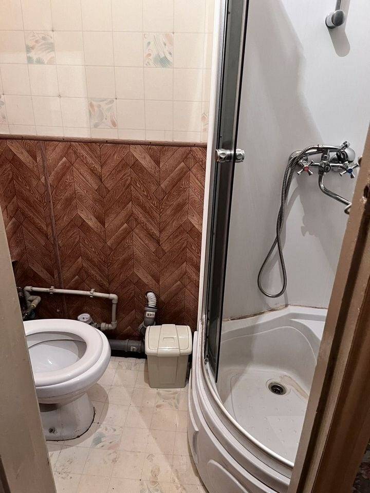 3289995-6