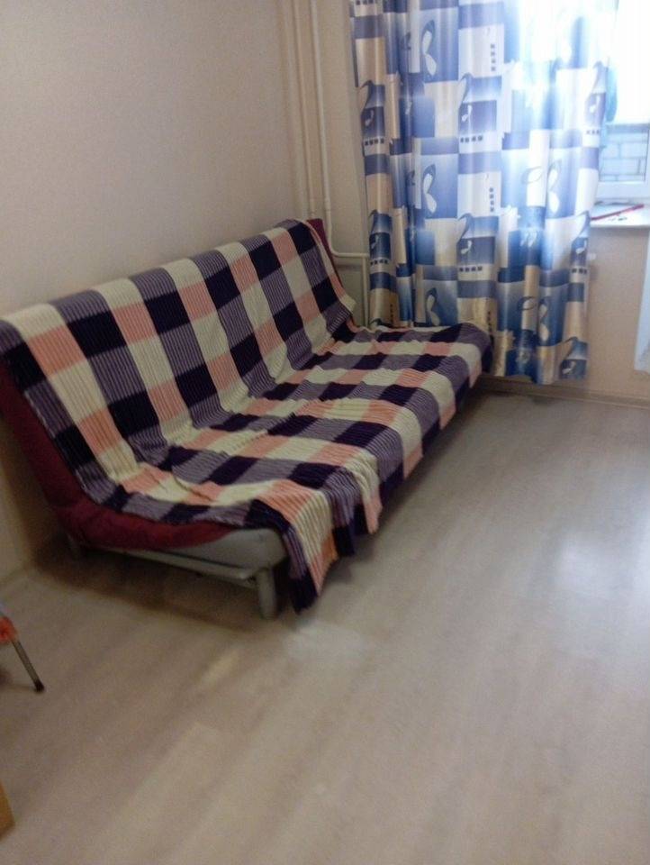 3293941-4