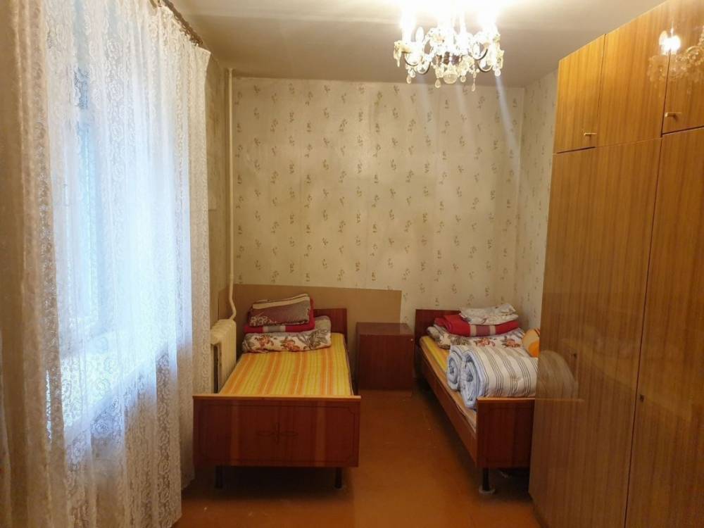 3297365-8