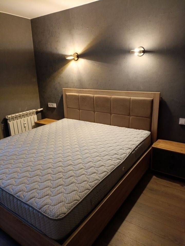 3370721-9