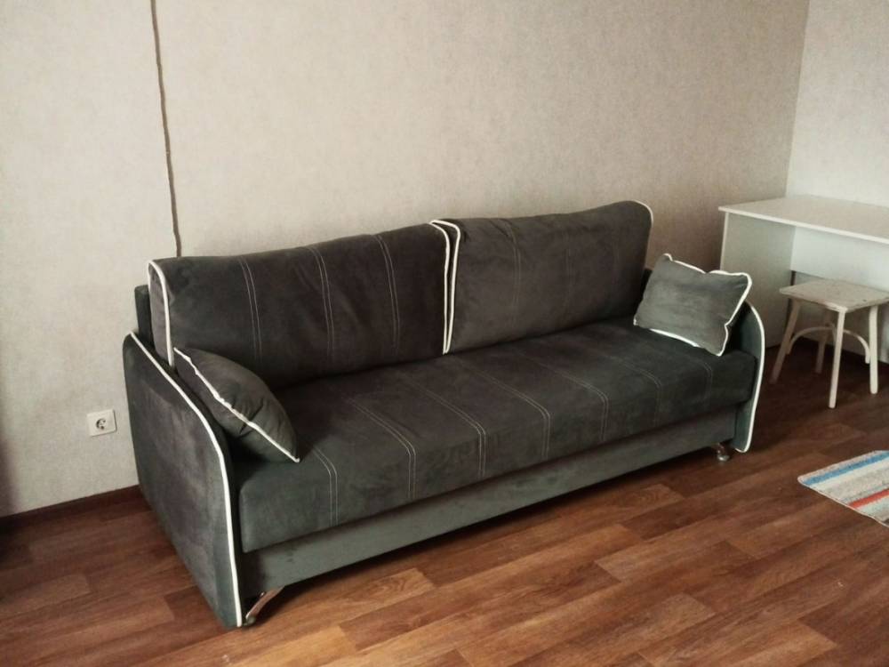 3466104-8