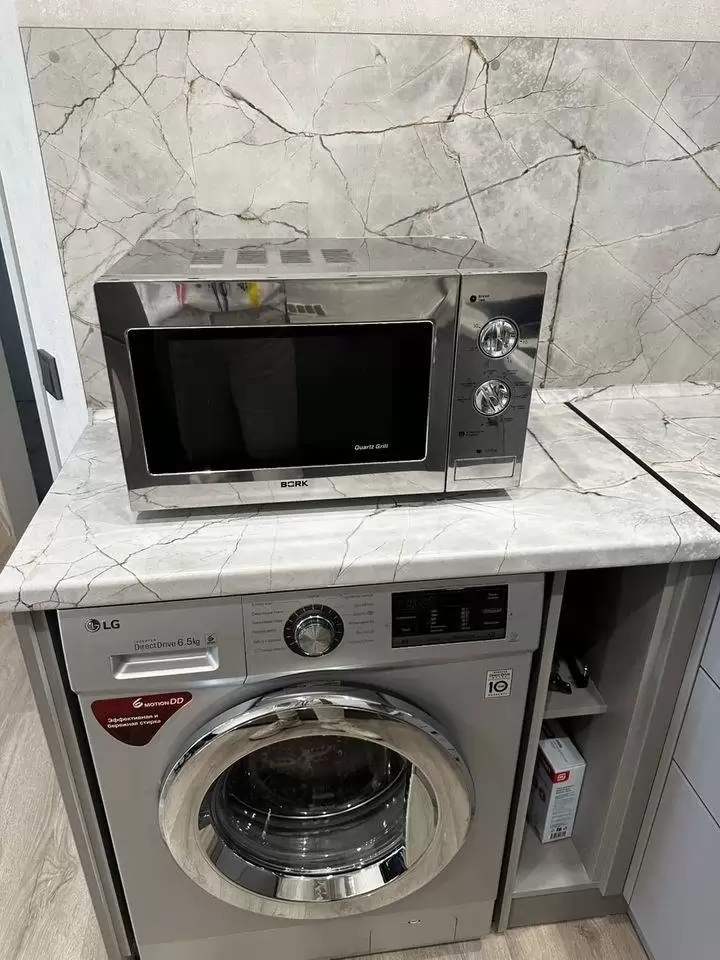 3430778-4