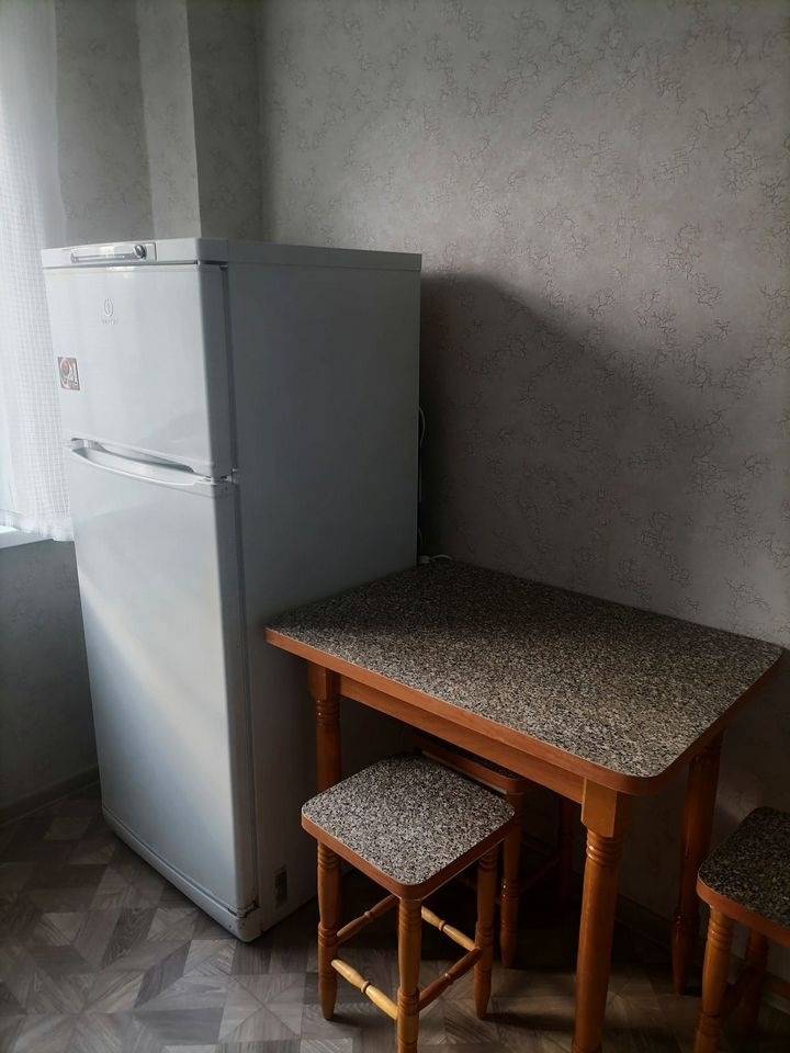 3430827-5