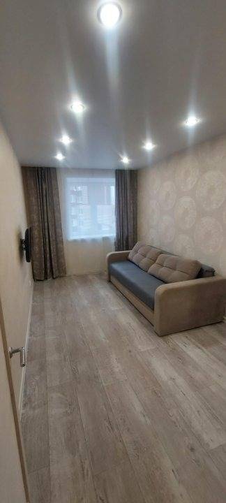 68eb9af4ad711d1deb023187-2
