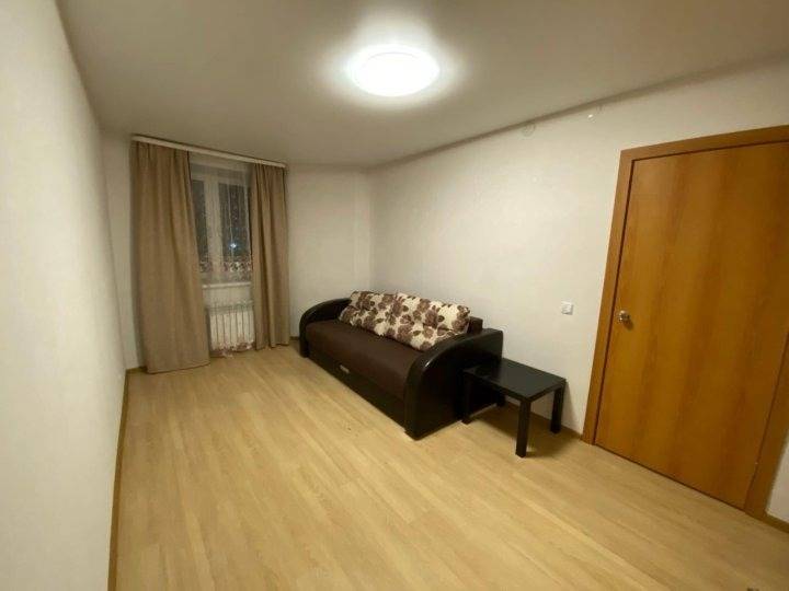 68fbf5ac44014de9270c5374-2