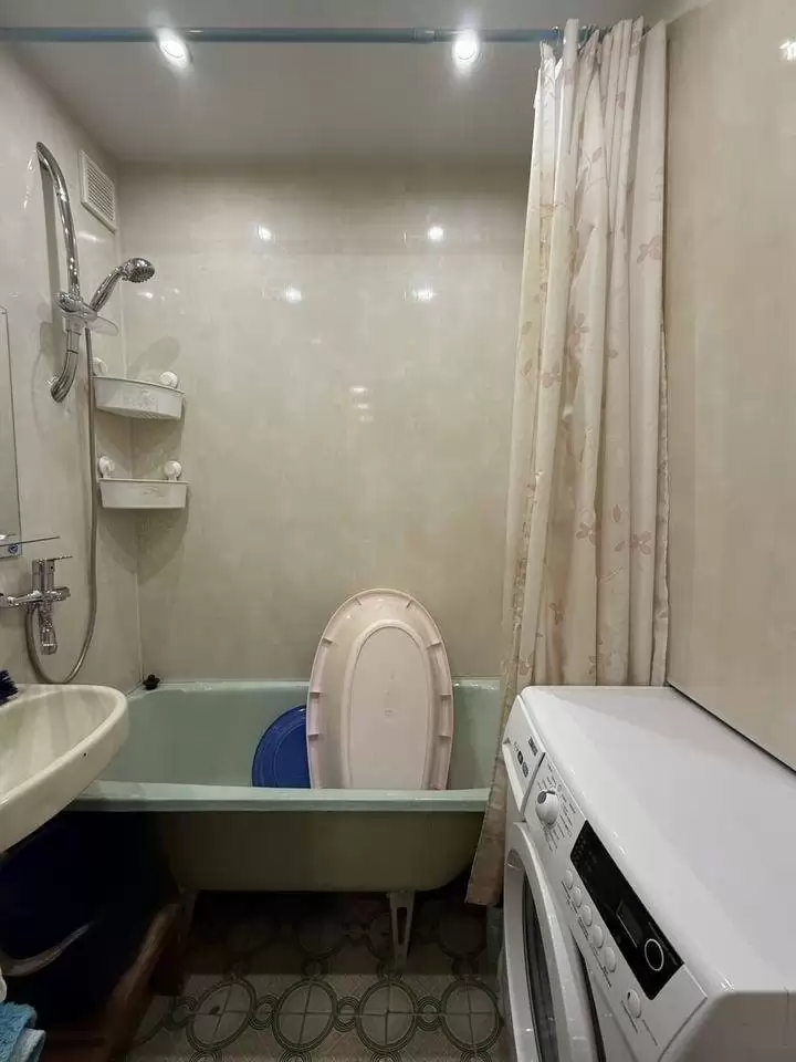 3547688-9