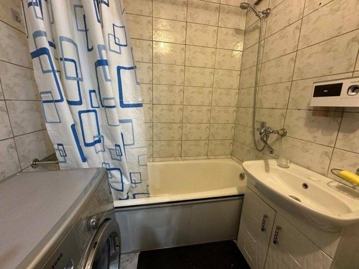 69028bb66261d71c8c0c7551-2