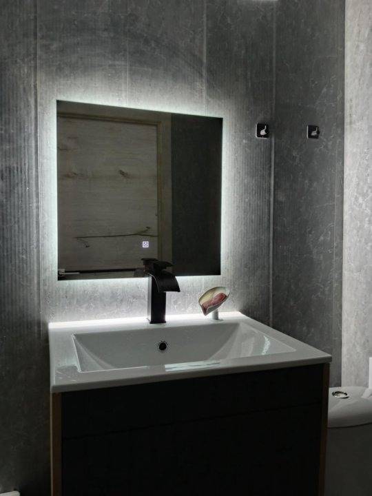 69077d050f7d61860d06ad42-2