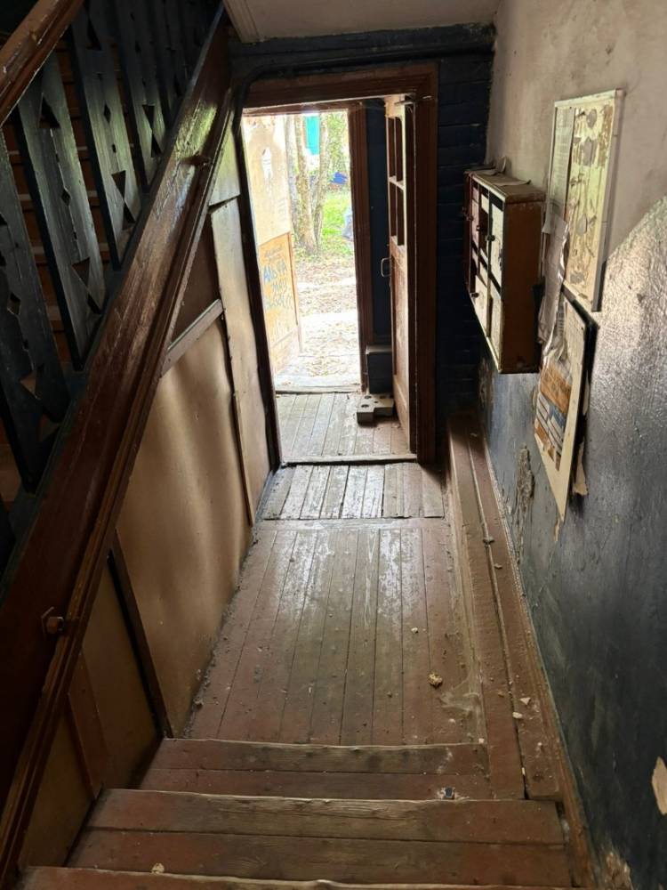 dbab8249-2466-43ff-a7b4-c3f625fea418