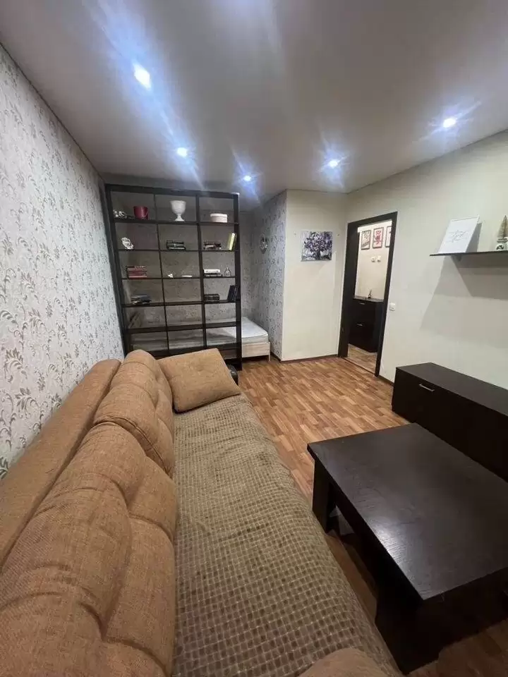 3676753-6