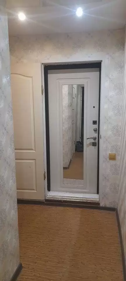 3768767-2
