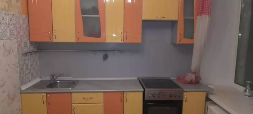3768767-4
