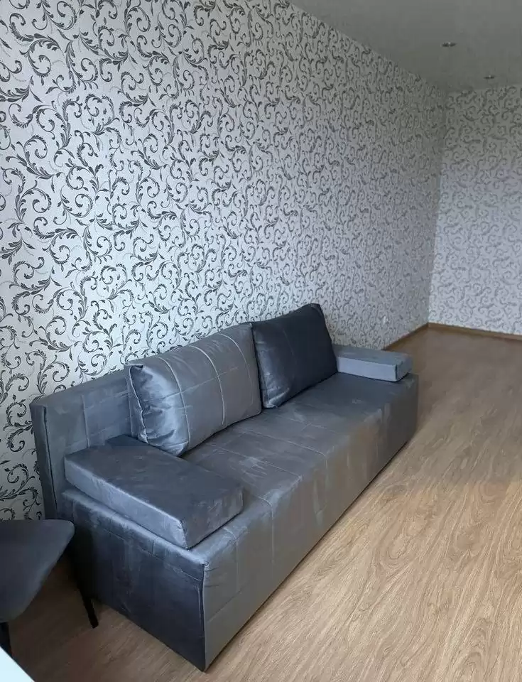 3927090-4