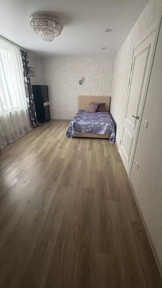 3937196-14