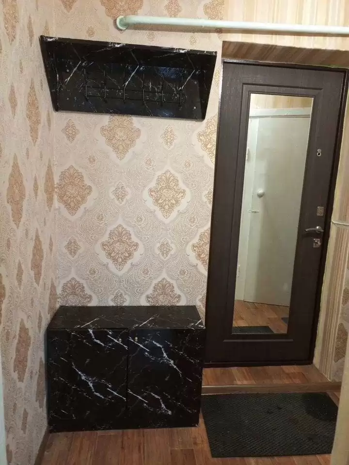 3946246-9
