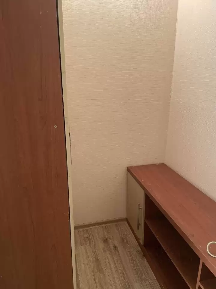 3995132-4