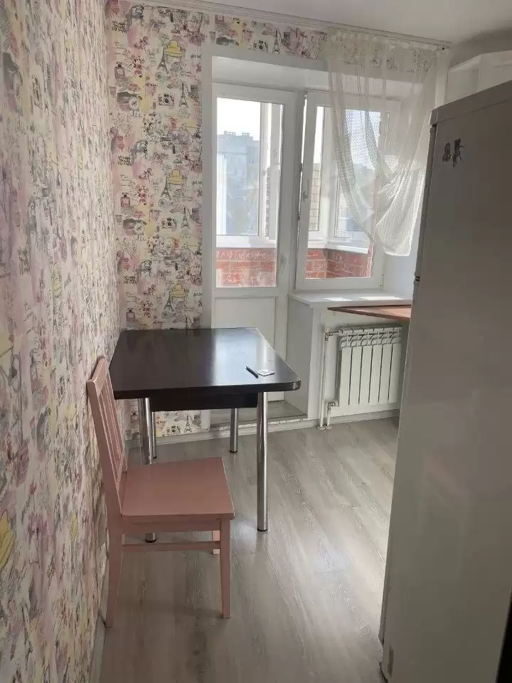 3995132-6