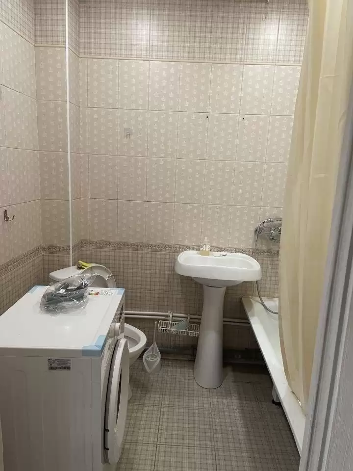 3995132-9