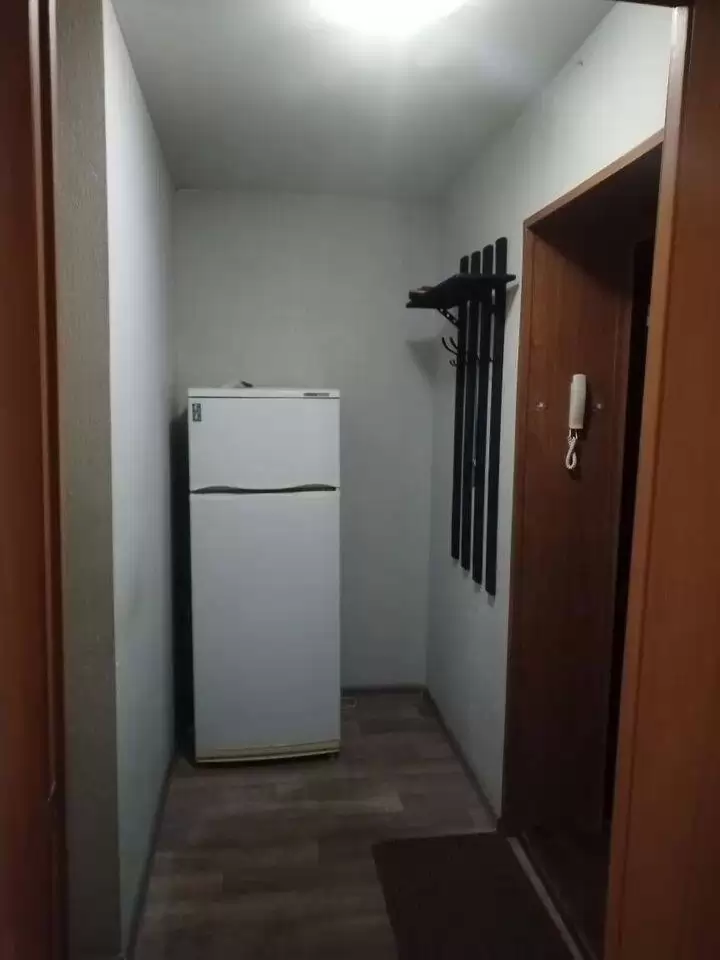 4105821-5