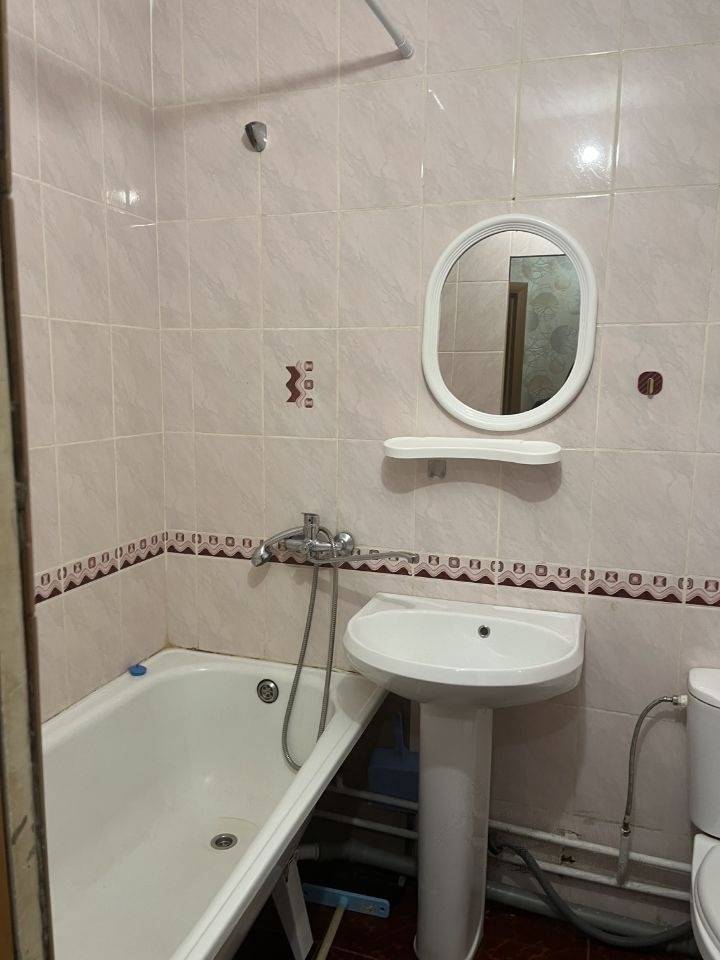 4177521-5