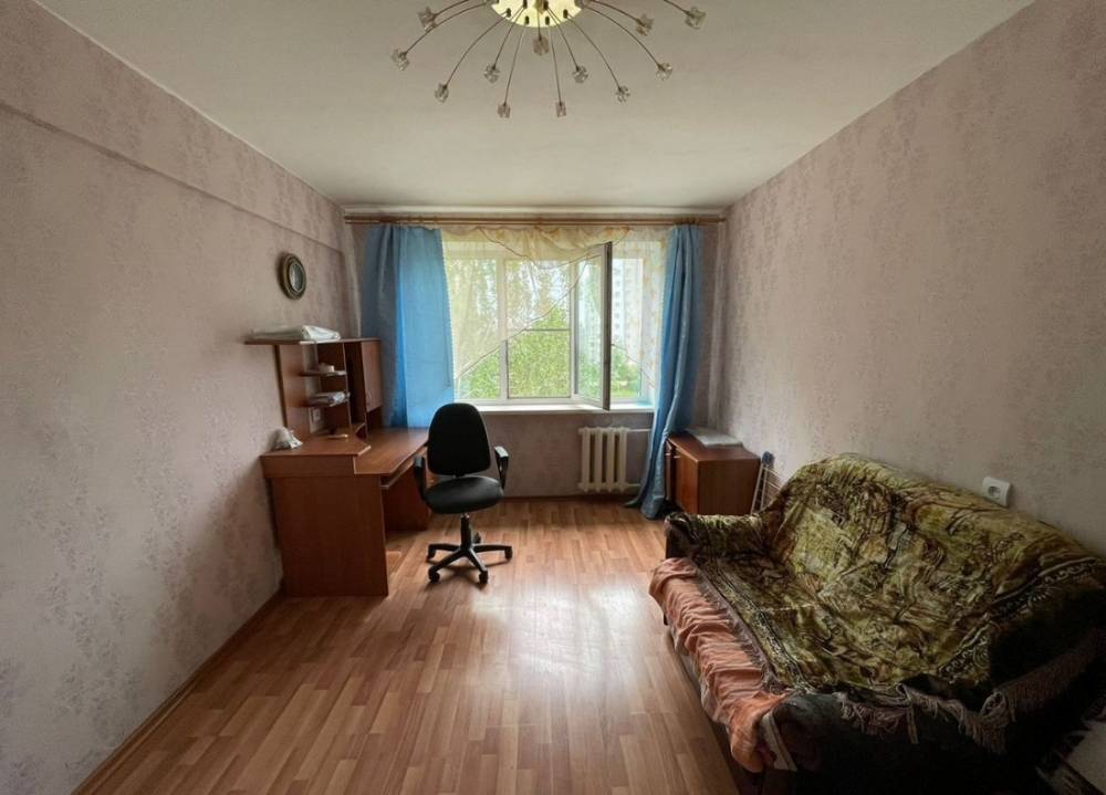 4265721-8