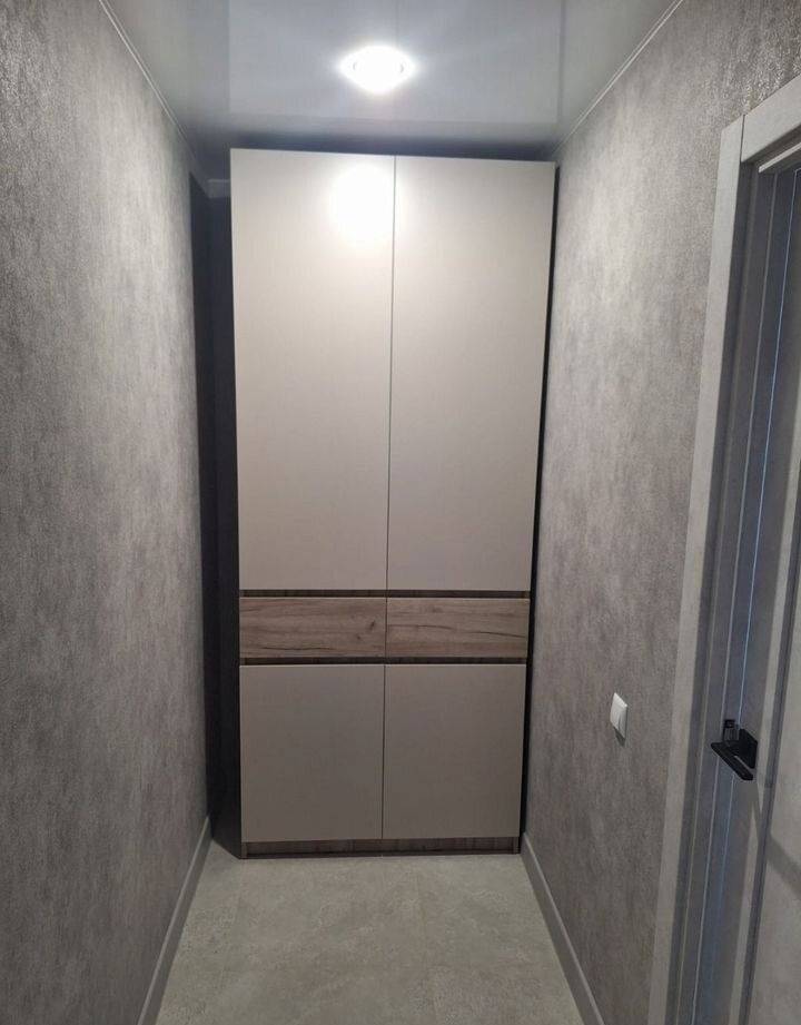 4268838-6