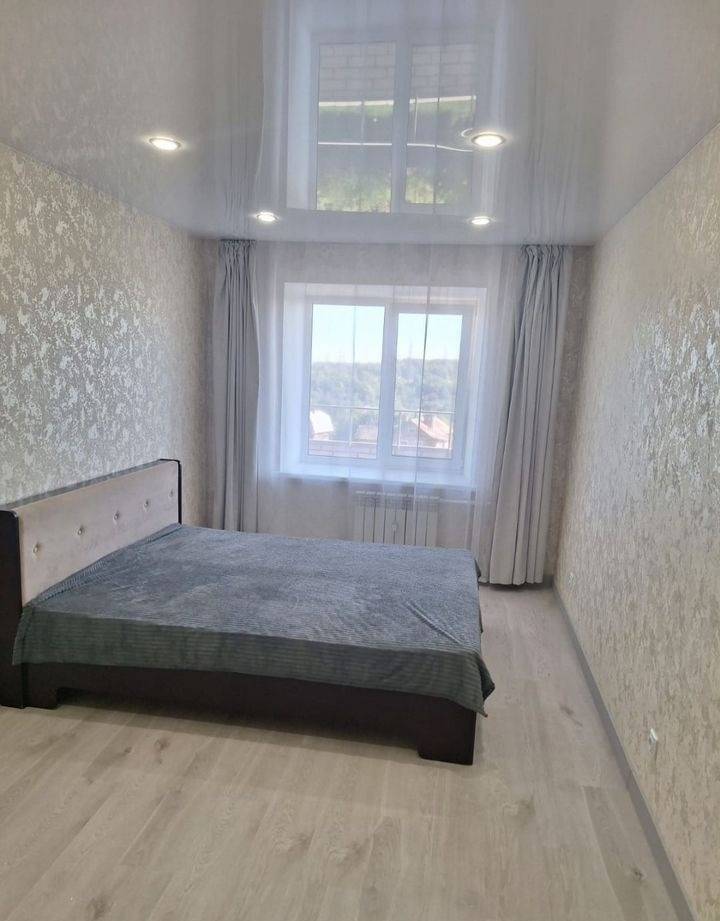 4268838-8