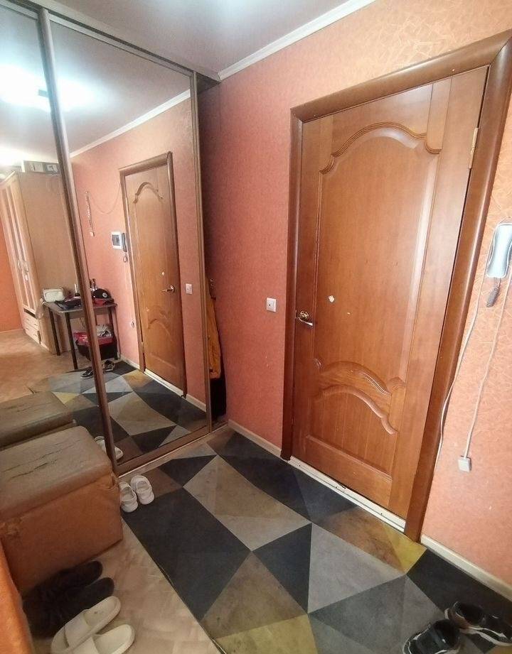 4276839-5