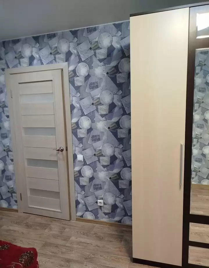 4365293-4