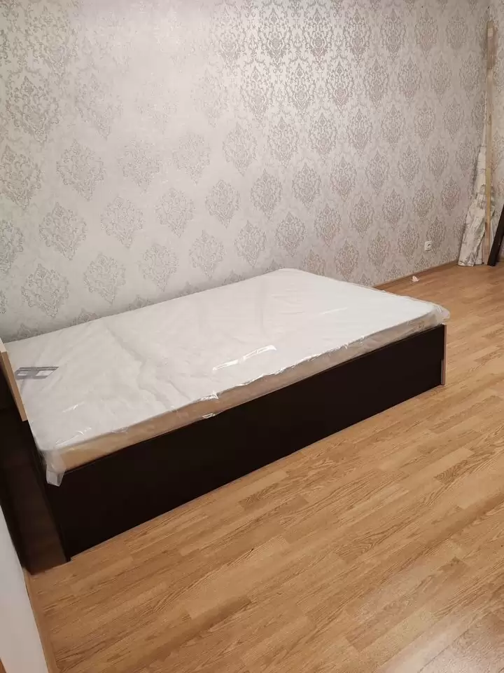 4386732-5