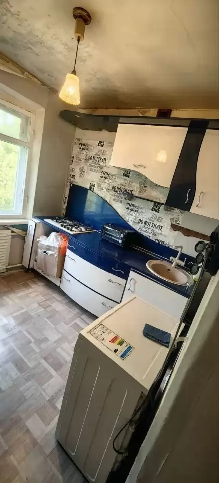 4387866-7