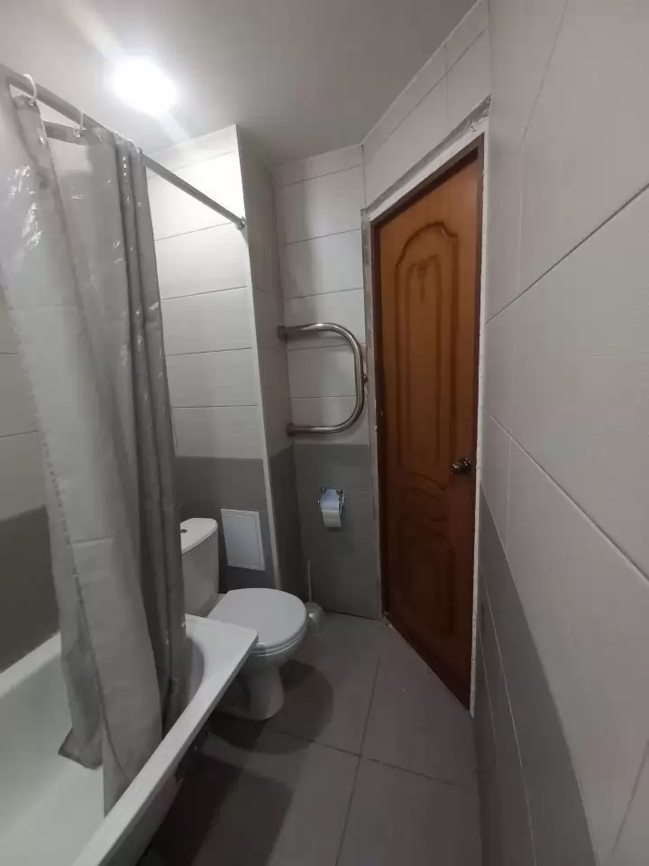 4409146-6