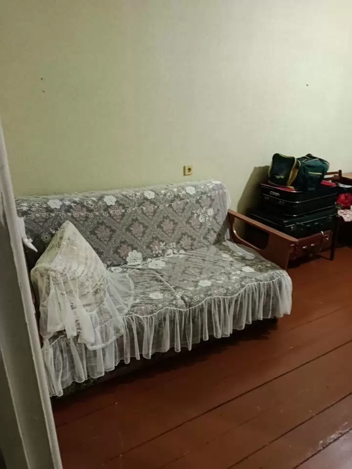 4437131-3