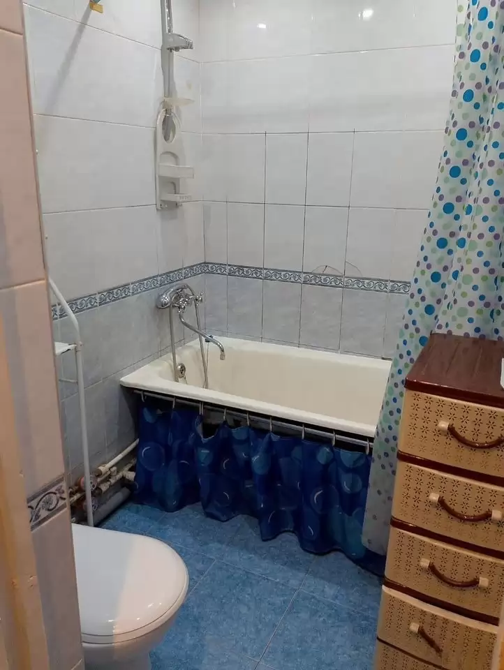 4446854-7
