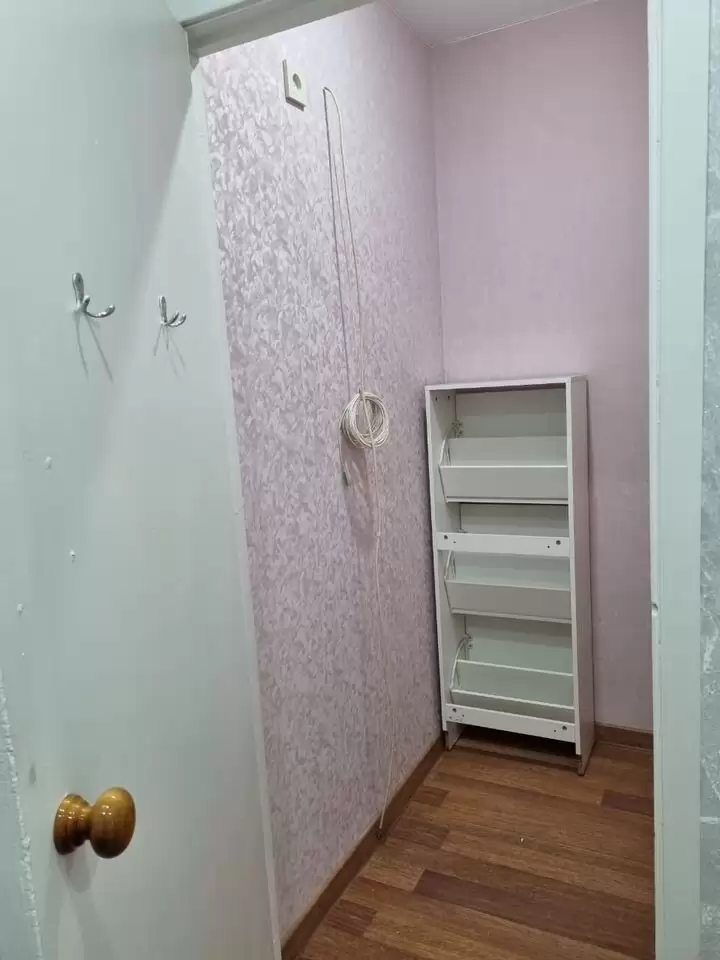 4447172-7