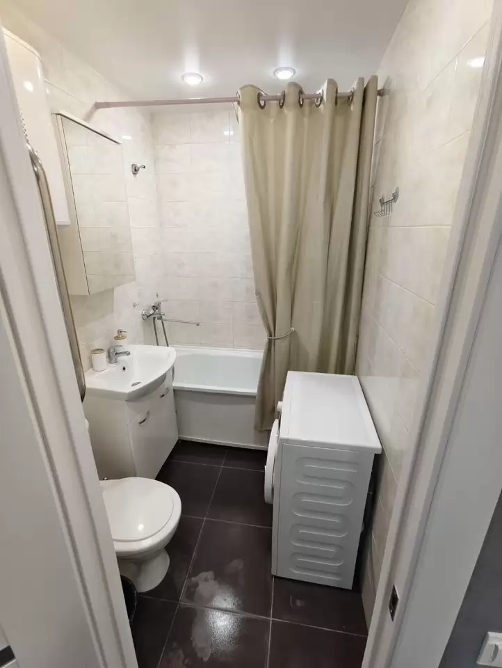 4454277-15