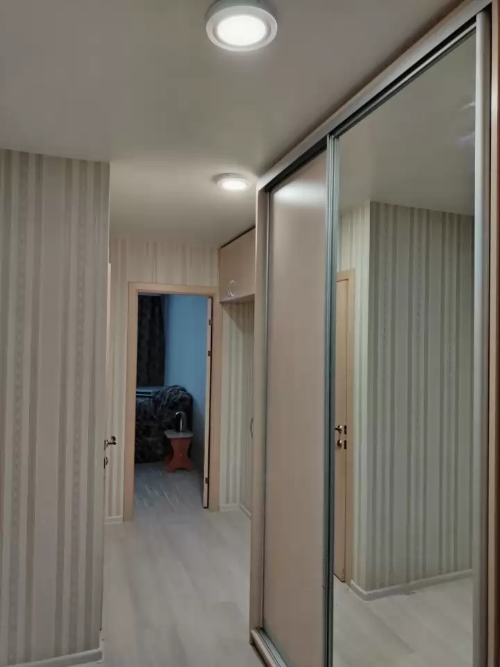 4476830-3