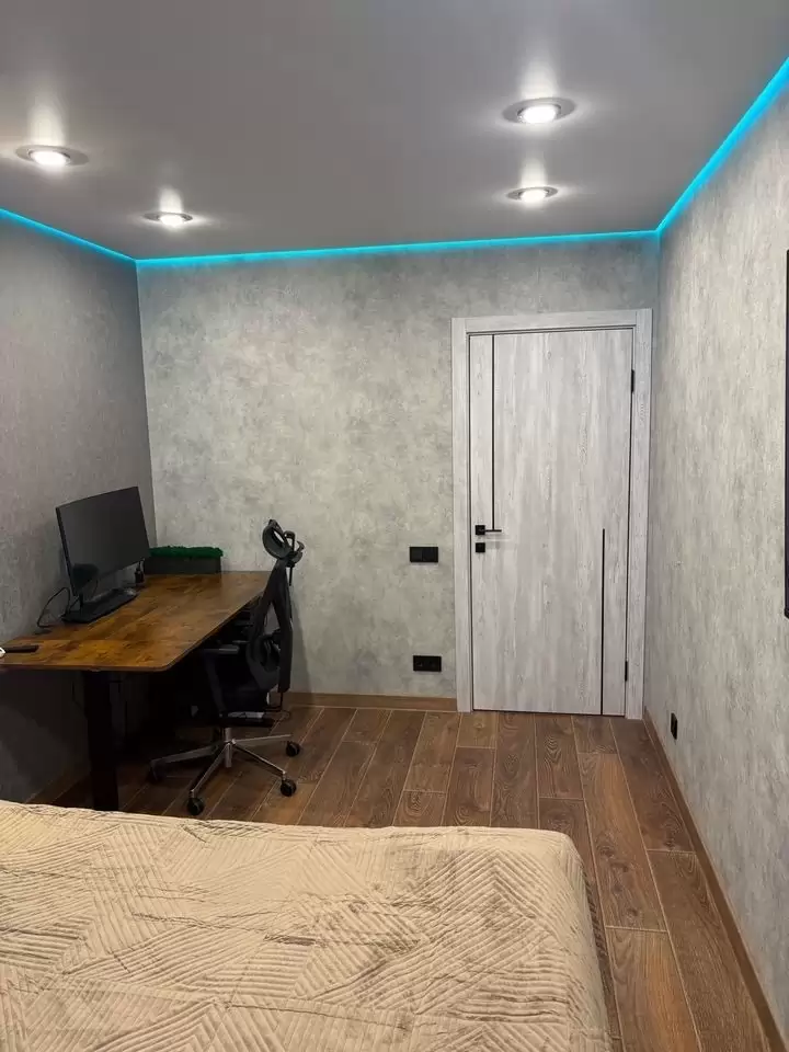 4486980-6