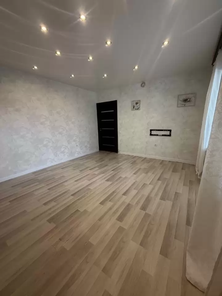 4534550-9
